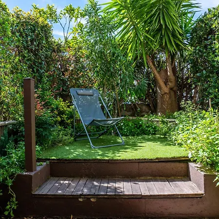 1-br Garden-level Inside Upscale District Apartment *